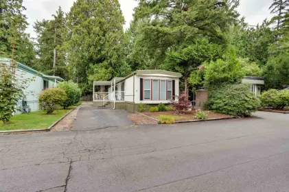 4 2306 198 Street, Langley, BC, Langley — Manufactured Home for sale