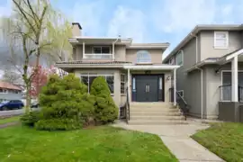 MLS R2986161