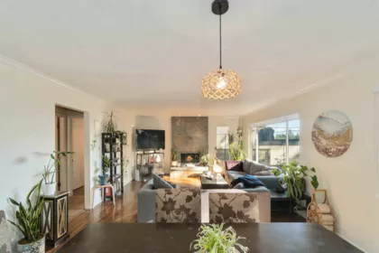 Breakfast Nook Photo of 5189 Madeira Court, North Vancouver, BC
