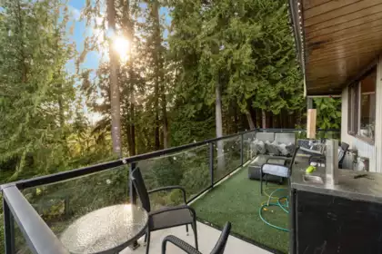 Swimming Pool Photo of 5189 Madeira Court, North Vancouver, BC