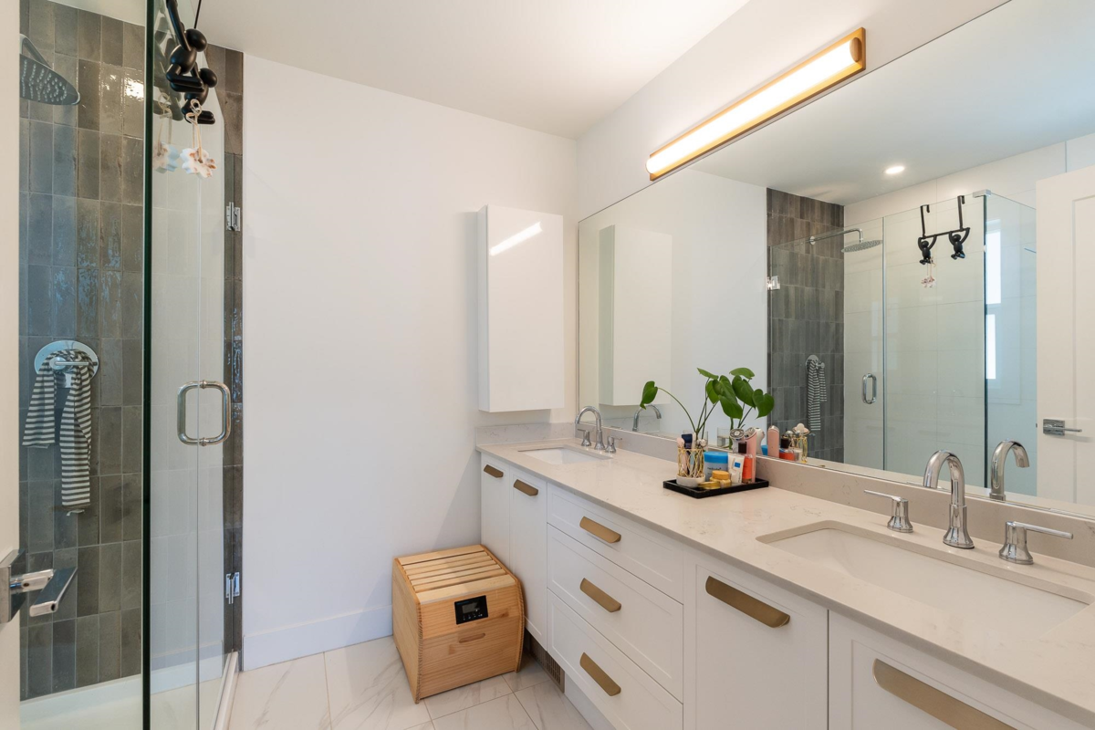 Laundry Room Photo of 43 20680 76b Avenue, Langley, BC