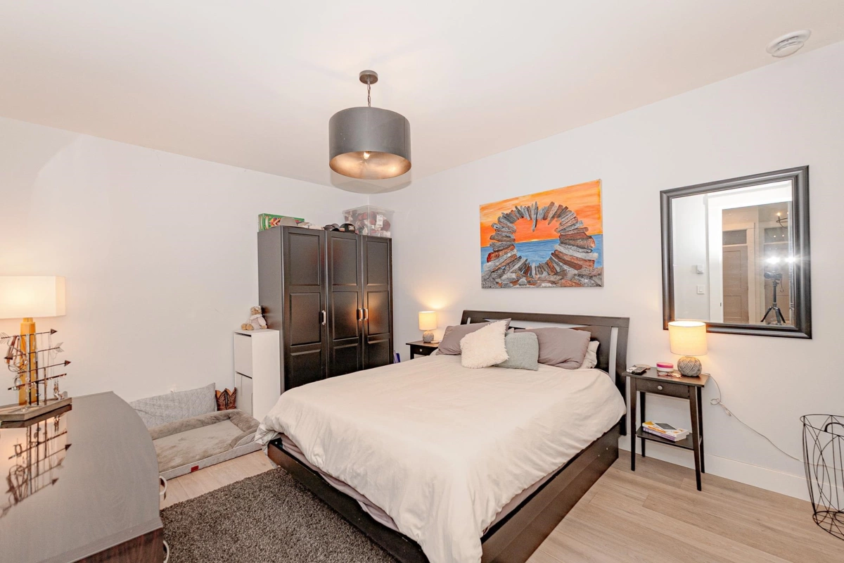 Hallway Photo of 12290 269 Street, Maple Ridge, BC