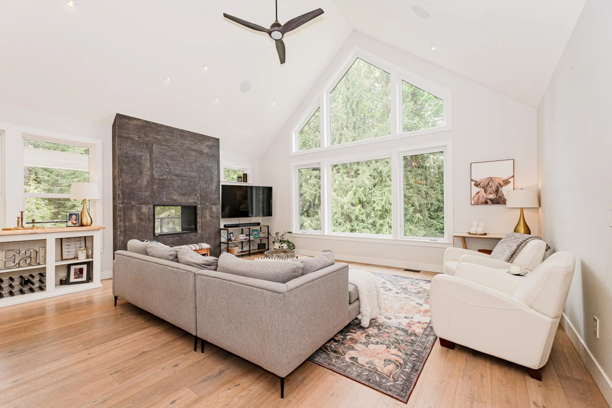 Hot Tub / Spa Photo of 12290 269 Street, Maple Ridge, BC