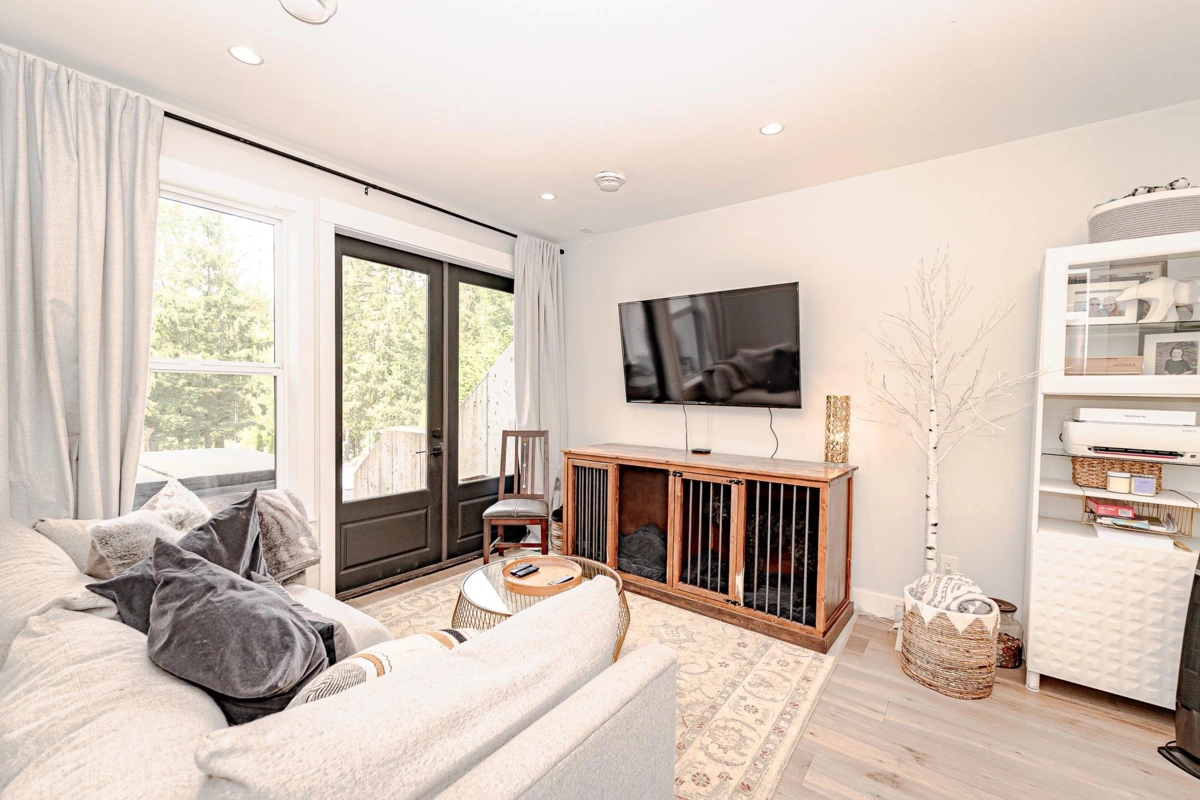 Powder Room Photo of 12290 269 Street, Maple Ridge, BC