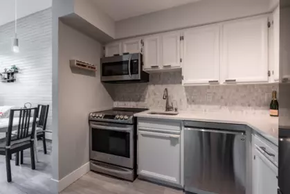 307 2255 W 8th Avenue, Vancouver, BC, Vancouver — Apartment/Condo for sale