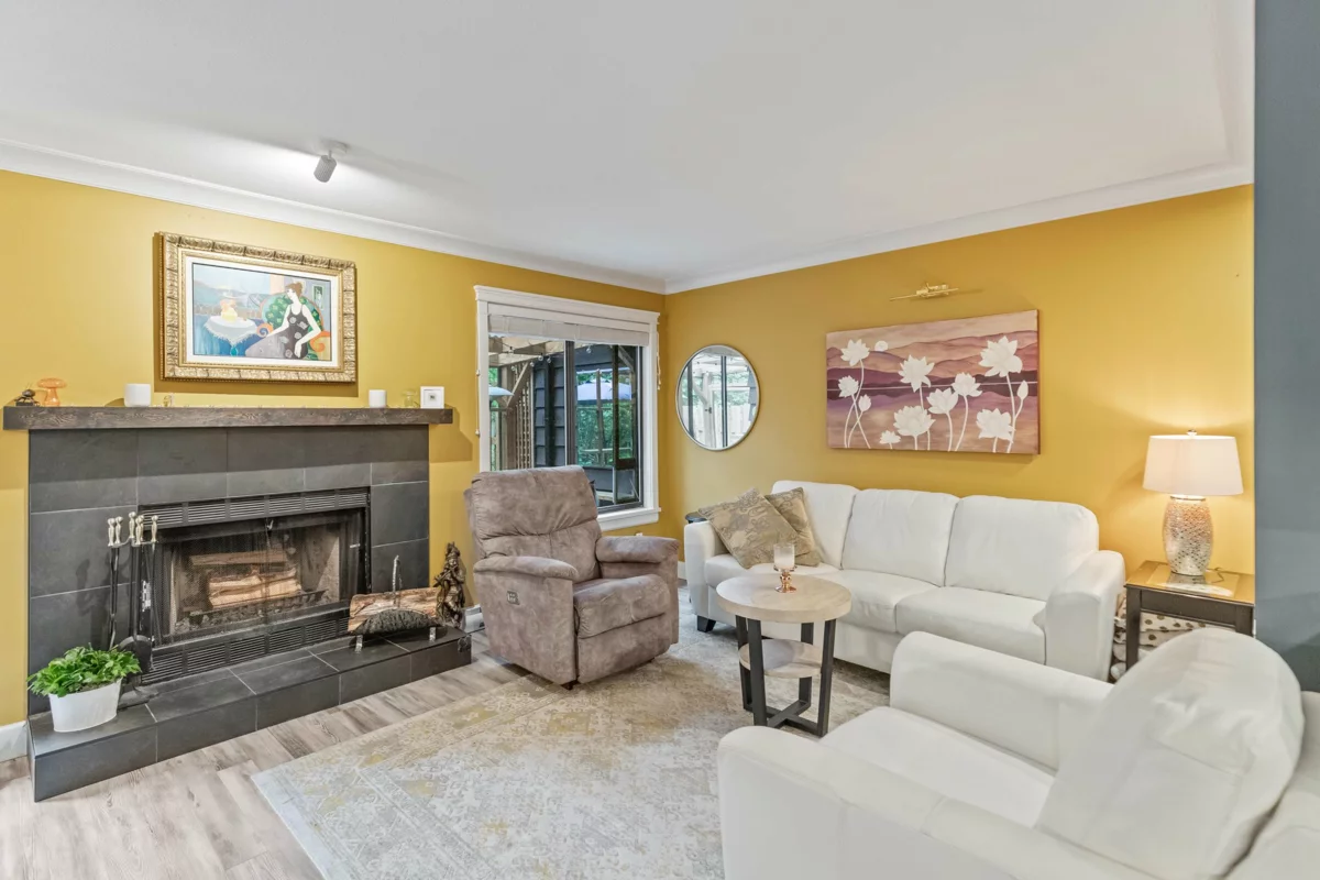 Bedroom 2 Photo of 9 12227 Skillen Street, Maple Ridge, BC