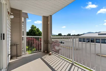311 9165 Broadway Street, Chilliwack, BC, Chilliwack — Apartment/Condo for sale