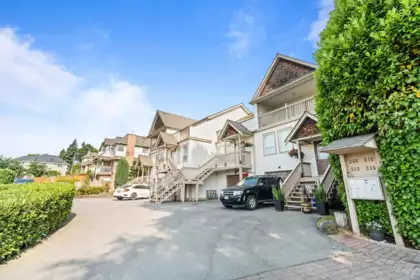 Office / Den Photo of 316 Laval Square, Coquitlam, BC