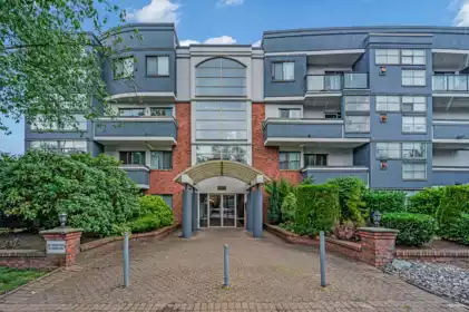 105 12025 207a Street, Maple Ridge, BC, Maple Ridge — Apartment/Condo for sale