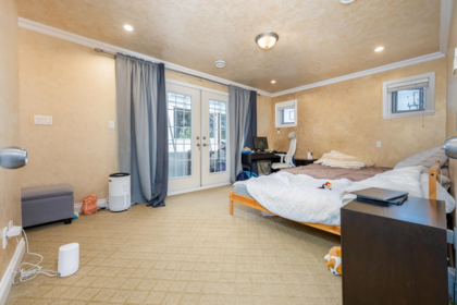 Mudroom Photo of 1045 W 50th Avenue, Vancouver, BC