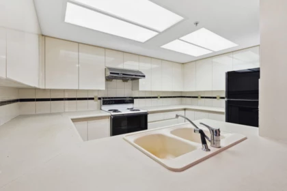 Basement Recreation Room Photo of 607 1188 Quebec Street, Vancouver, BC