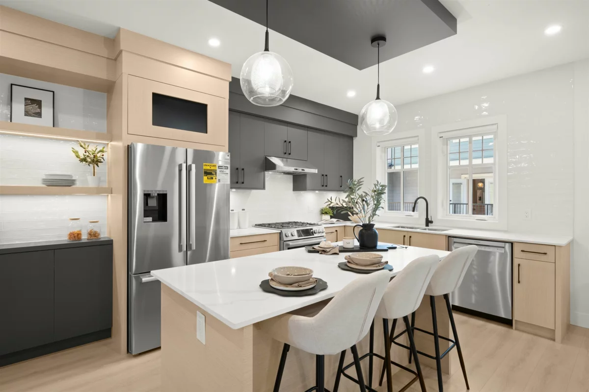 Powder Room Photo of 1 4829 48 Avenue, Ladner, BC