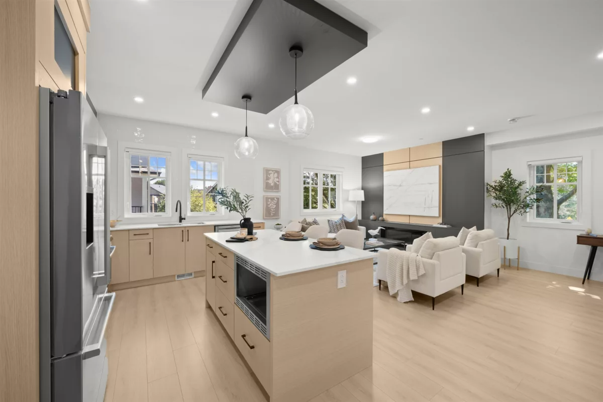 Primary Bathroom Photo of 1 4829 48 Avenue, Ladner, BC