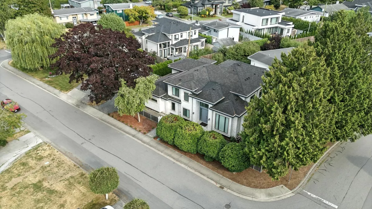 Fitness Center Photo Near 11440 Sealord Road, Richmond, BC