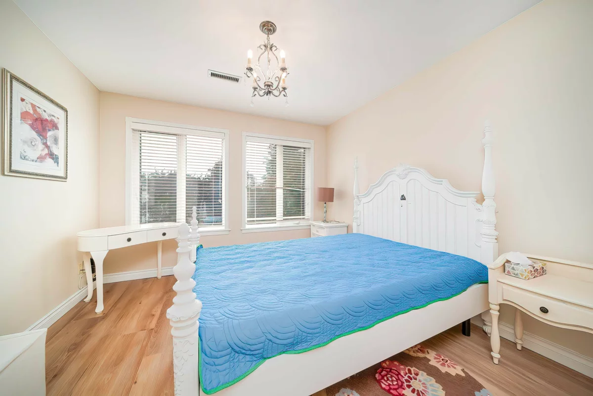 Hallway Photo of 2407 W 18th Avenue, Vancouver, BC