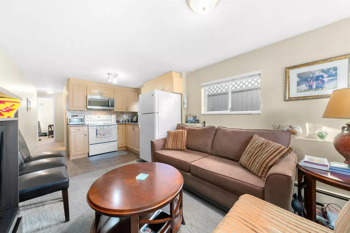 Pantry Photo of 1288 E 59th Avenue, Vancouver, BC