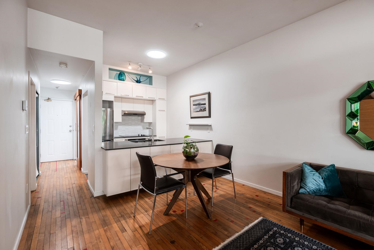 Pantry Photo of 303 700 E Pender Street, Vancouver, BC