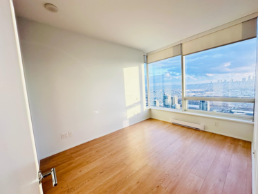 Kitchen Photo of 5007 4510 Halifax Way, Burnaby, BC