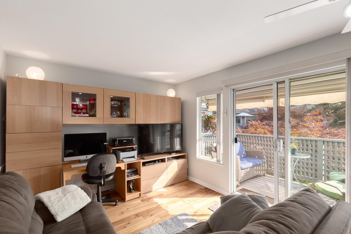 Bedroom 2 Photo of 5 3634 Garibaldi Drive, North Vancouver, BC