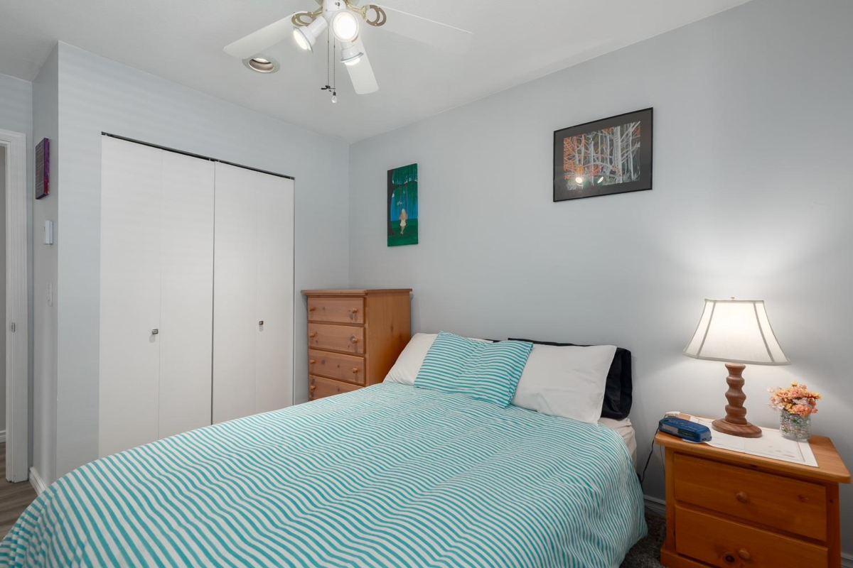 Front Yard Photo of 5 3634 Garibaldi Drive, North Vancouver, BC