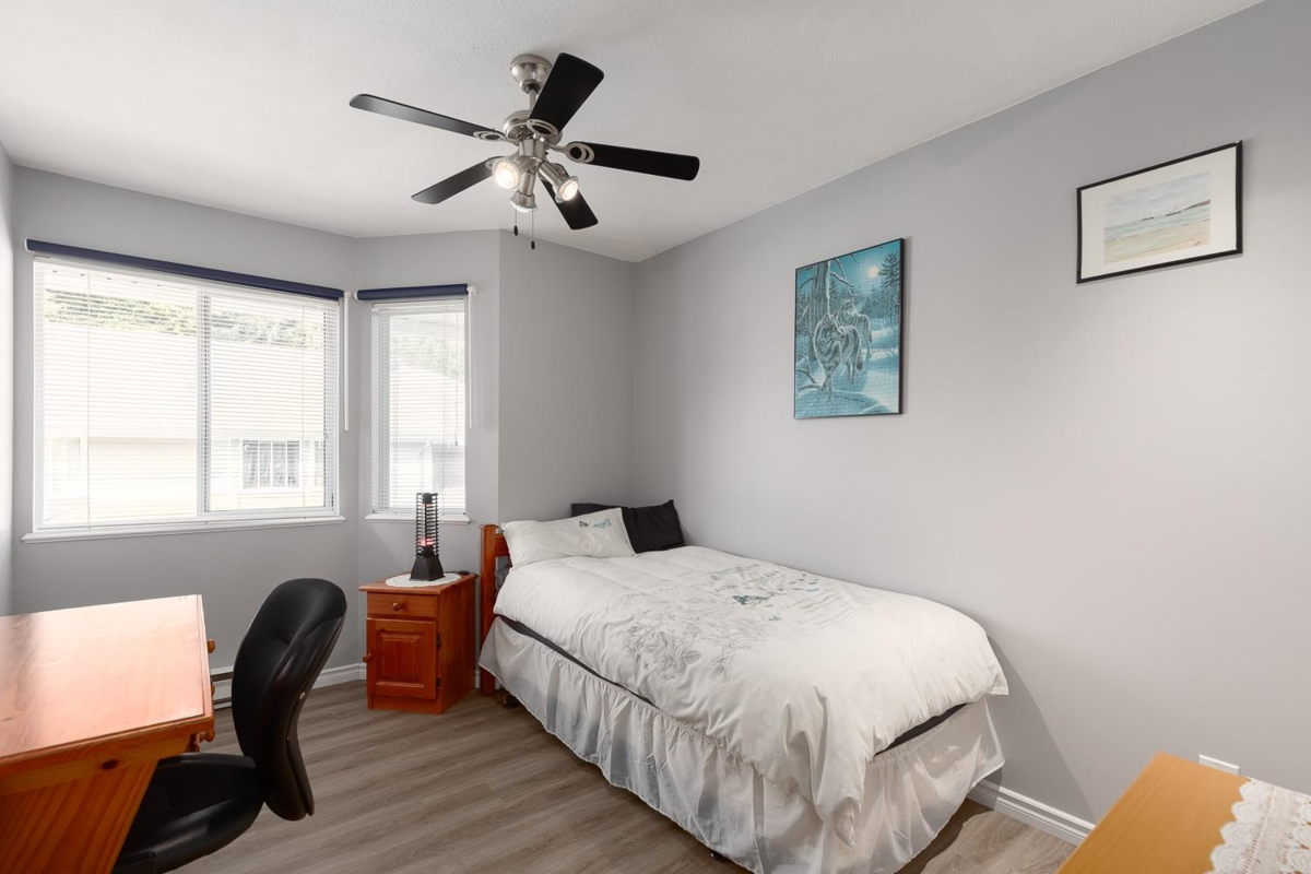 Garden / Landscaping Photo of 5 3634 Garibaldi Drive, North Vancouver, BC