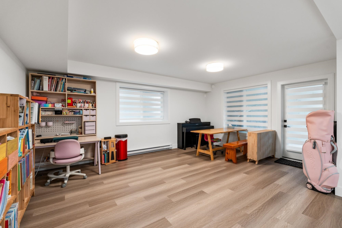 Mudroom Photo of 19675 78a Avenue, Langley, BC