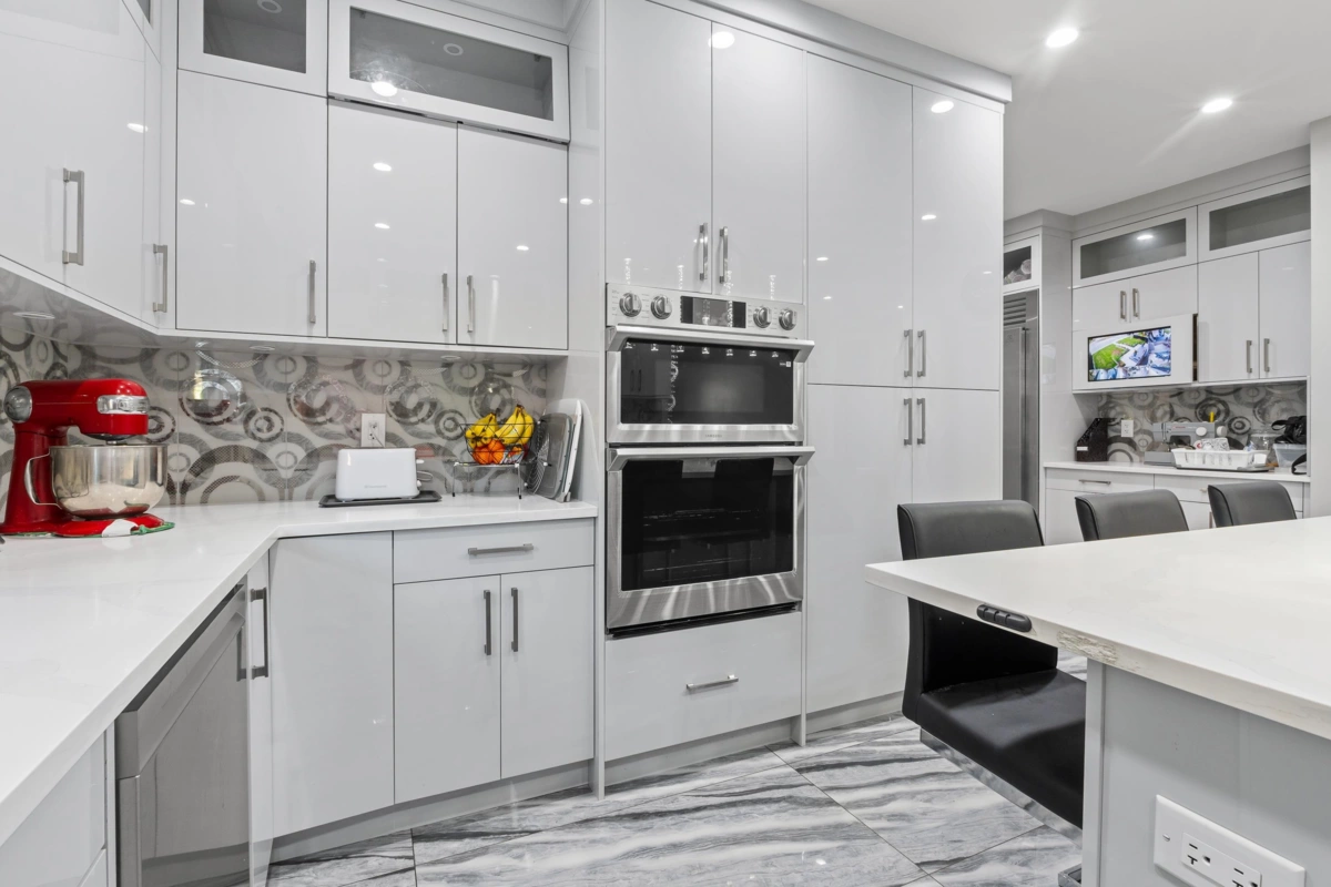 Family Room Photo of 11069 132 Street, Surrey, BC