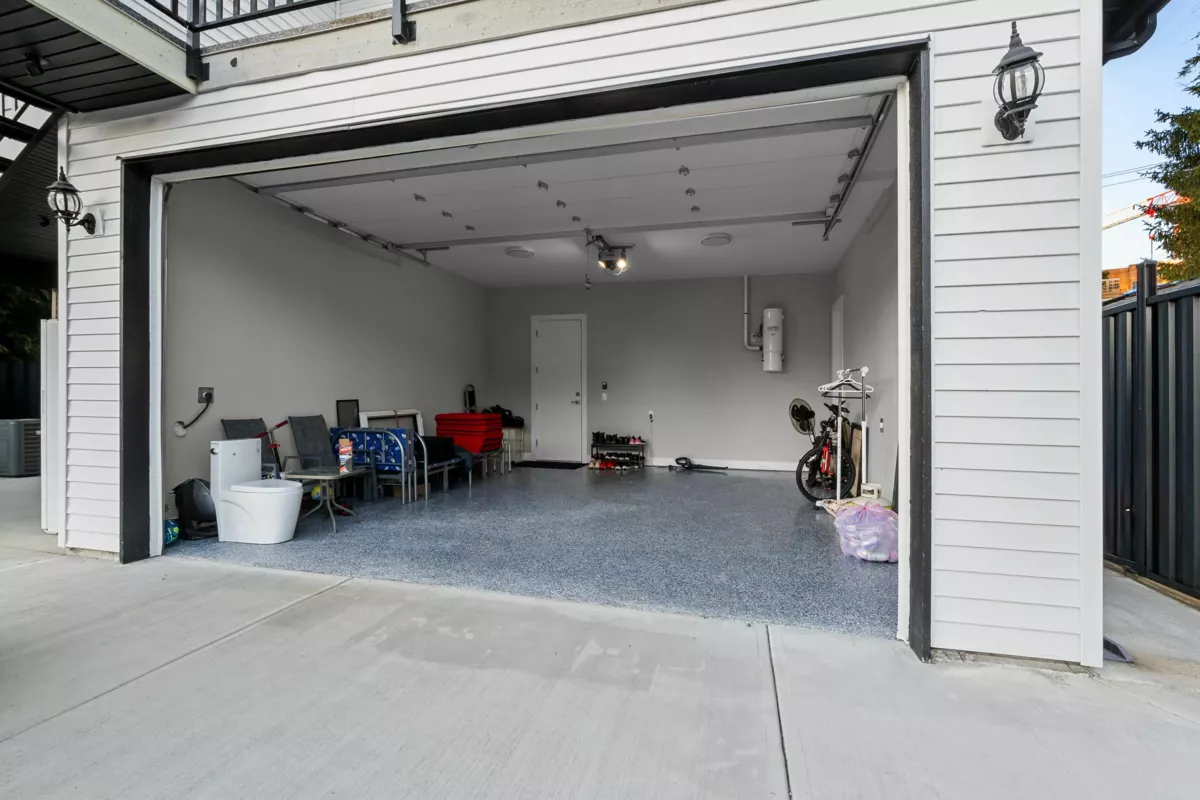 Hot Tub / Spa Photo of 11069 132 Street, Surrey, BC