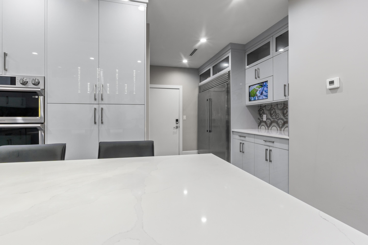 Kitchen Island Photo of 11069 132 Street, Surrey, BC