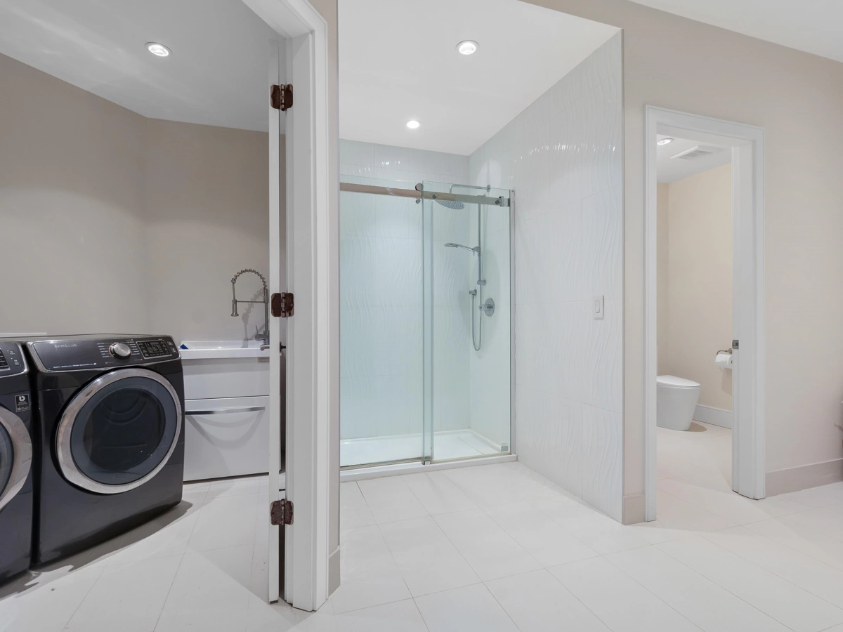 Garden / Landscaping Photo of 1760 29th Street, West Vancouver, BC