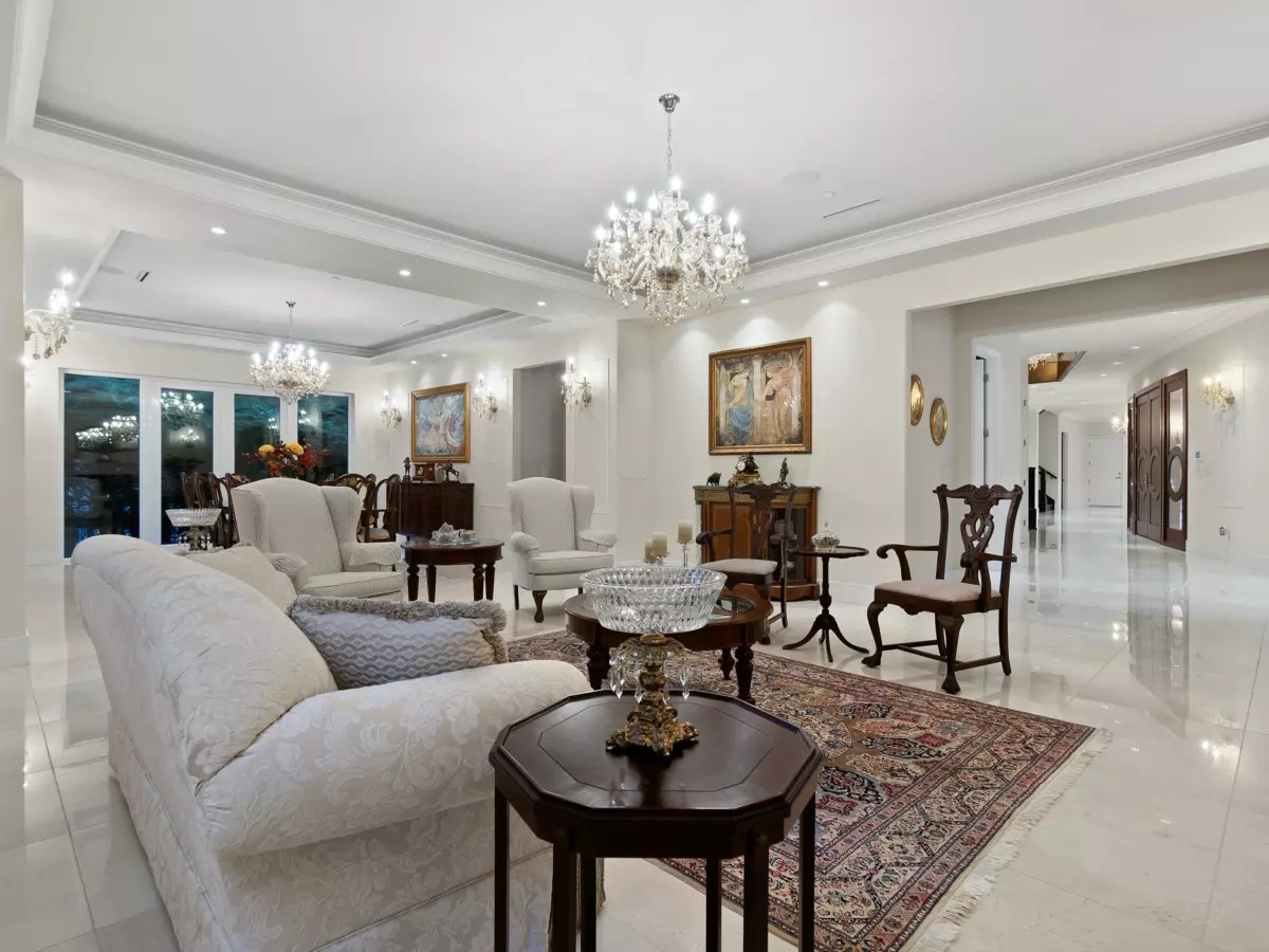 Primary Bathroom Photo of 1760 29th Street, West Vancouver, BC