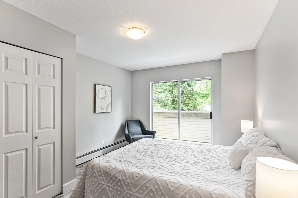 Hallway Photo of 27740 Sayers Crescent, Maple Ridge, BC