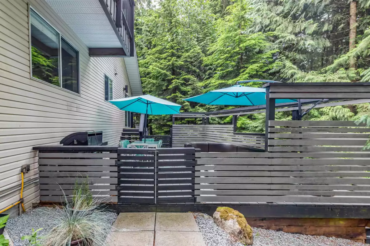 Outdoor Kitchen Photo of 27740 Sayers Crescent, Maple Ridge, BC