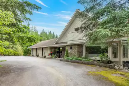 27740 Sayers Crescent, Maple Ridge, BC, Maple Ridge — Single Family Residence for sale