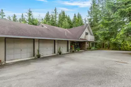 27740 Sayers Crescent, Maple Ridge, BC, Maple Ridge — Single Family Residence for sale