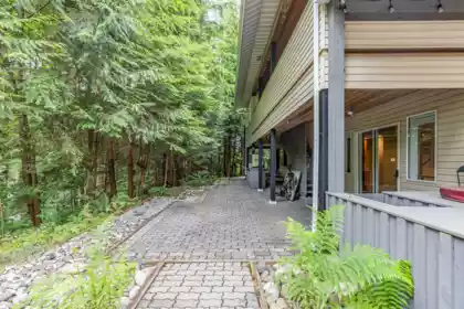 Garden / Landscaping Photo of 27740 Sayers Crescent, Maple Ridge, BC