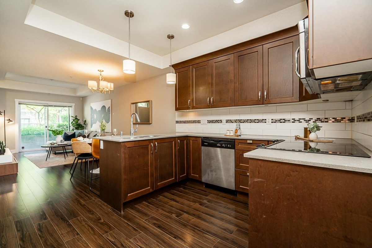 Loft / Bonus Room Photo of 109 828 Royal Avenue, New Westminster, BC