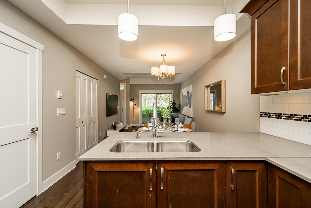 Powder Room Photo of 109 828 Royal Avenue, New Westminster, BC