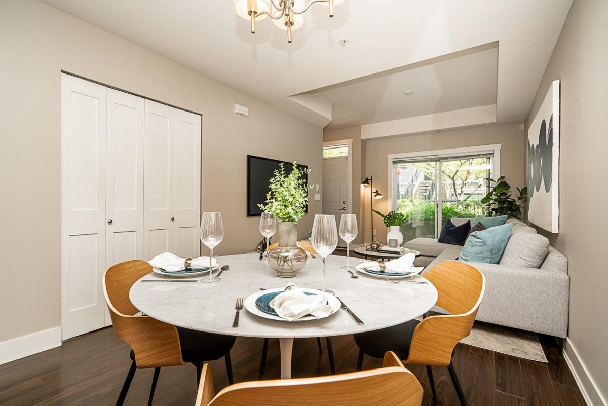 Walk-In Closet Photo of 109 828 Royal Avenue, New Westminster, BC