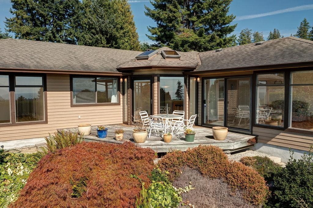 Dining Area Photo of 5170 Ridgeview Drive, Sechelt, BC