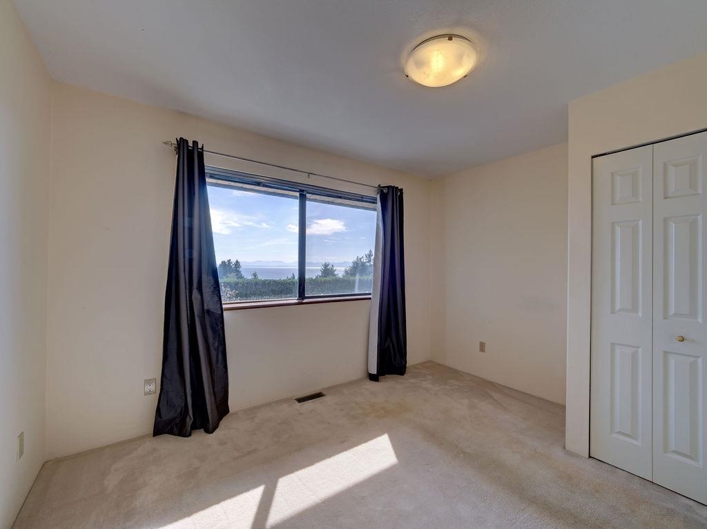 Outdoor Deck Photo of 5170 Ridgeview Drive, Sechelt, BC