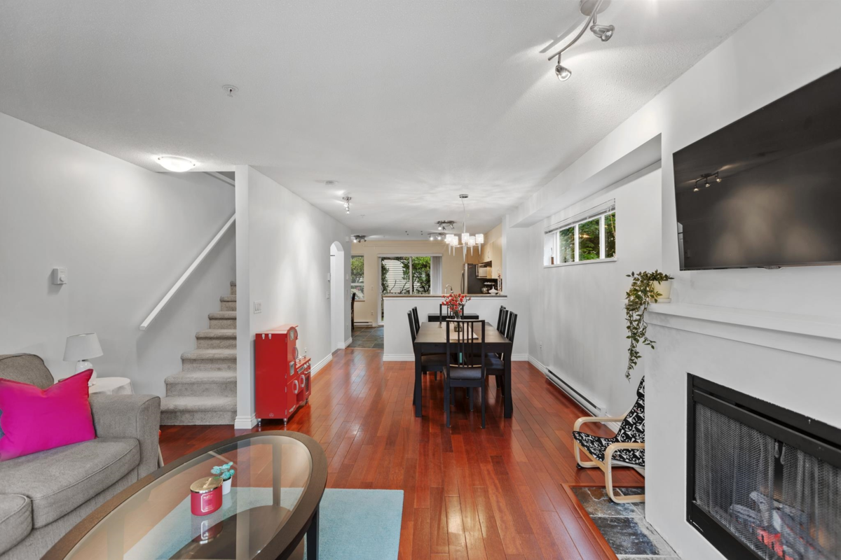 Laundry Room Photo of 86 6747 203 Street, Langley, BC