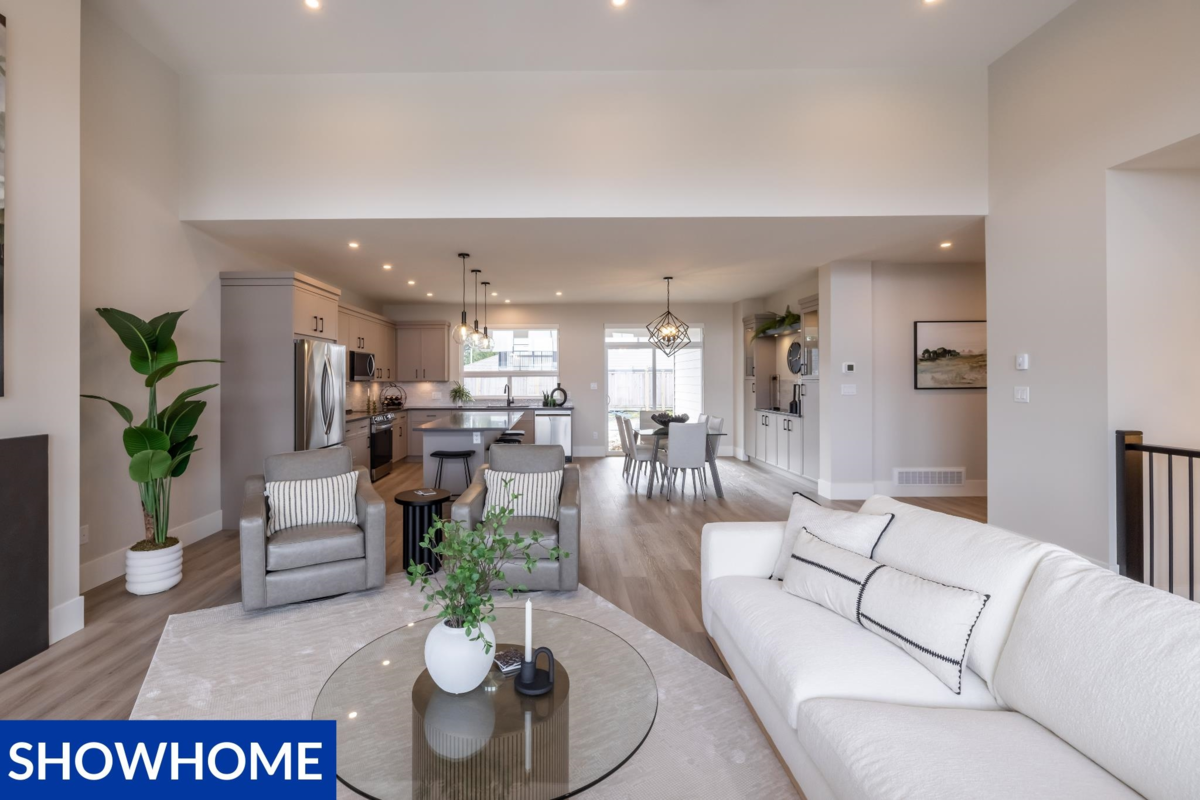 Walk-In Closet Photo of 47256 Valerie Place, Chilliwack, BC