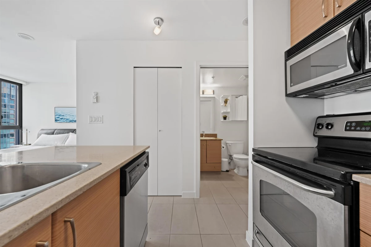 Bedroom 2 Photo of 2408 909 Mainland Street, Vancouver, BC