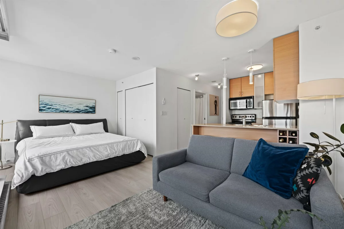 Family Room Photo of 2408 909 Mainland Street, Vancouver, BC