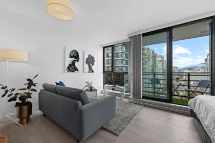 2408 909 Mainland Street, Vancouver, BC, Vancouver — Apartment/Condo for sale