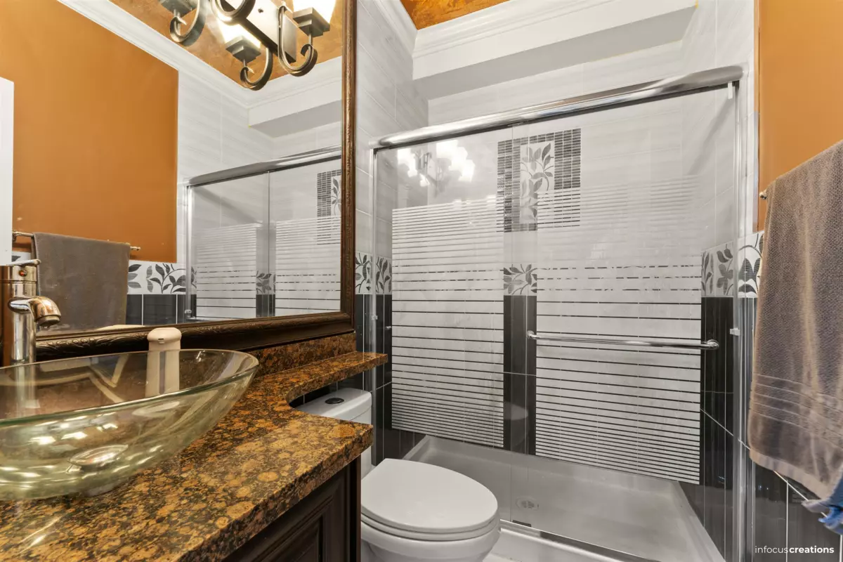 Walk-In Closet Photo of 12567 66 Ave Avenue, Surrey, BC