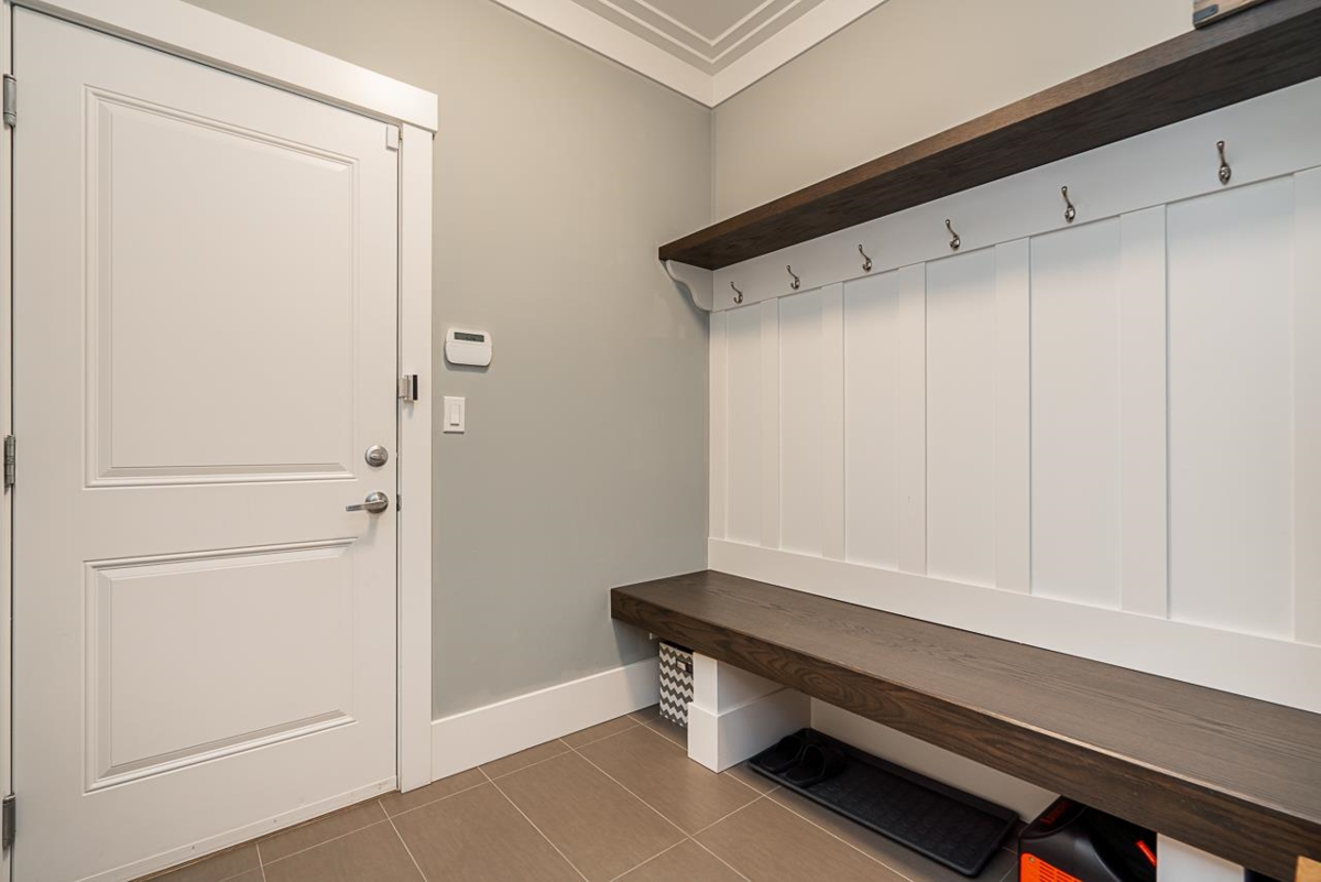 Powder Room Photo of 2760 162a Street, Surrey, BC