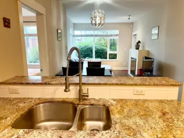110 6611 Eckersley Road, Richmond, BC, Richmond — Apartment/Condo for sale