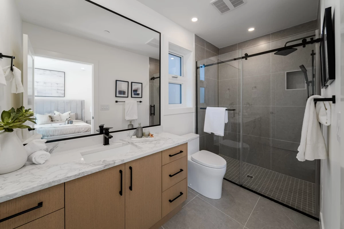 Outdoor Deck Photo of 968 W 17th Avenue, Vancouver, BC